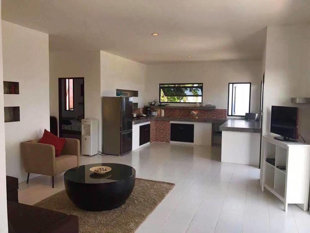 New Pop Villas, 코타오 외부 사진